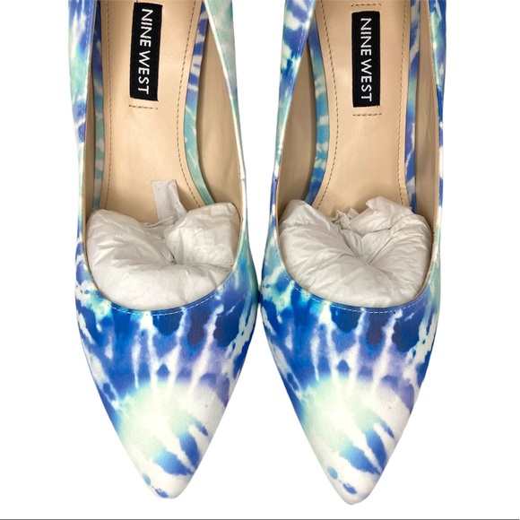 NINE WEST | Tatiana Blue Tie Dye Stiletto Dress Pumps - Picture 3 of 10